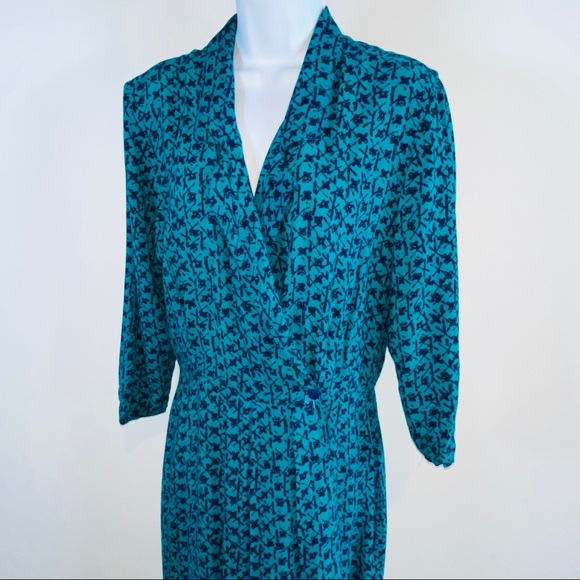 Vintage Print Blue on Blue Pattern Wrap Dress by Johnathan Martin - Picture 3 of 13